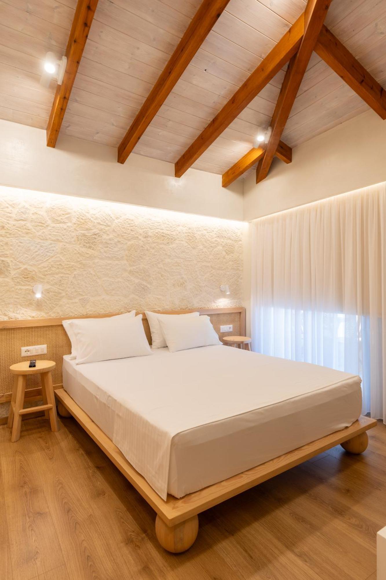 Dimitri Hotel Himarë